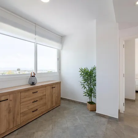 Atico Nuevo Con Piscina Almeria